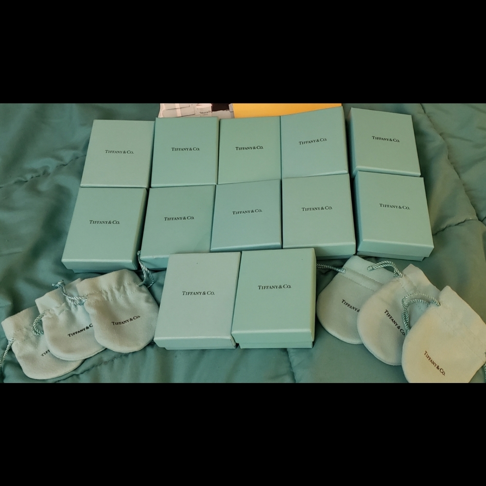 🥰SOLD🥰 Tiffany & Co 12 boxes and 6 pouches